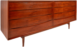 Danish Mid-Century Modern 8-Drawer 'Triennale' Mod. L-32-6 Dresser / Credenza in Teak, by Arne Vodder for Sibast Mobler, Denmark, c. 1950s