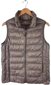 UNIQLO Women's Lightweight Puffer Down Vest