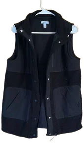 Sleeveless Vest with Pockets