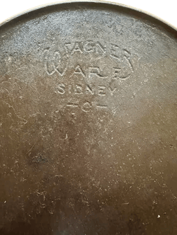 Wagner Ware Sidney O Cast Iron Skillet