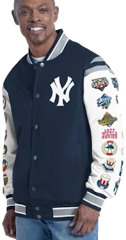 G-III Sports by Carl Banks Men's New York Yankees Recruit Commemorative Full