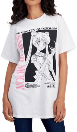 Sailor Moon Juniors' Cotton Graphic T-Shirt