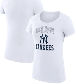 G-III 4Her by Carl Banks New York Yankees Super-Slim Fit Graphic T-Shirt