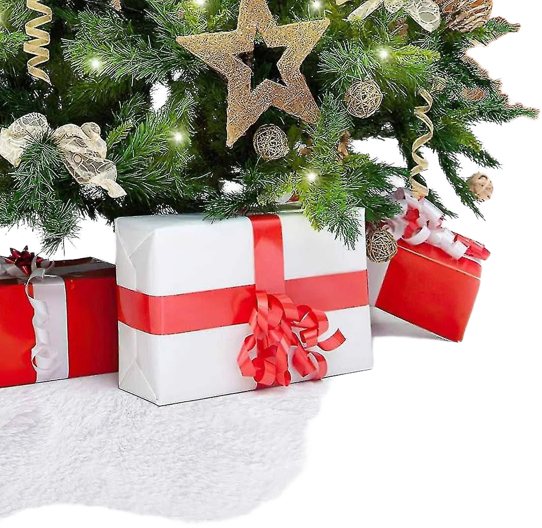 Paper Source White Felt Pom Tree Skirt